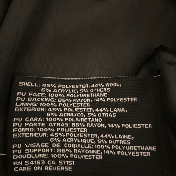 Guess black and white coat . Size XL - Picture 3 of 7